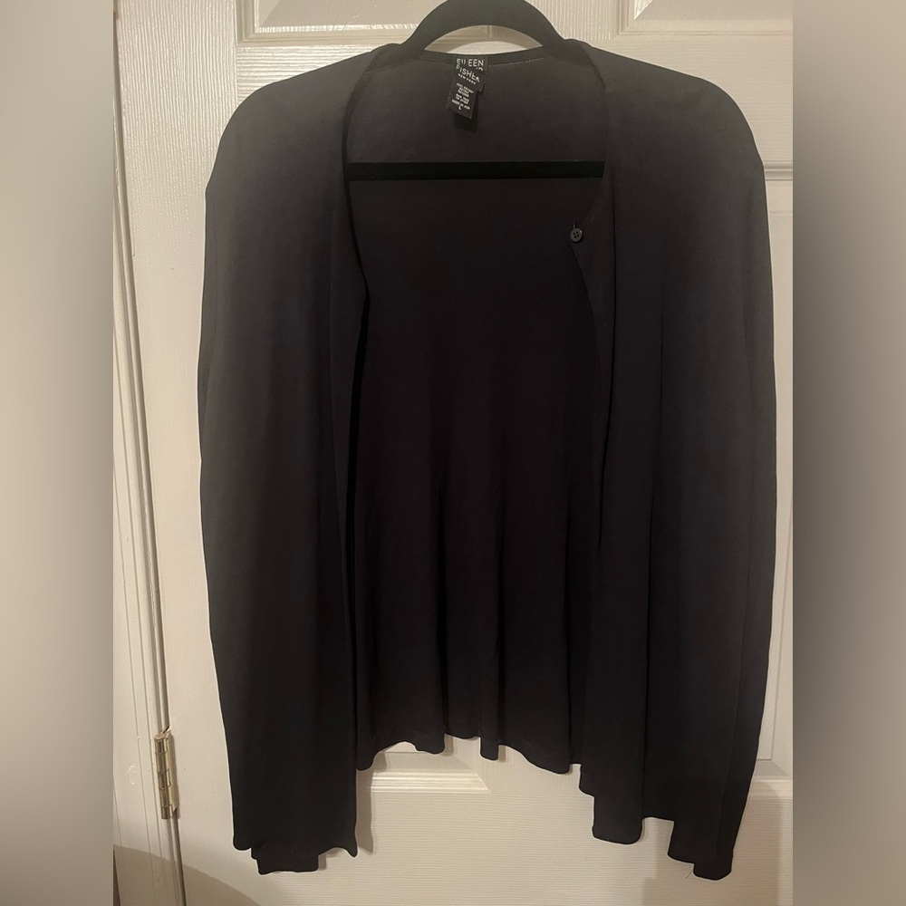 Eileen Fisher Large Black Cardigan with button accent‎